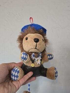 Plush Vintage Bavarian Lion Plush Stuffed Animal m, Germany Oktoberfest Souvenir